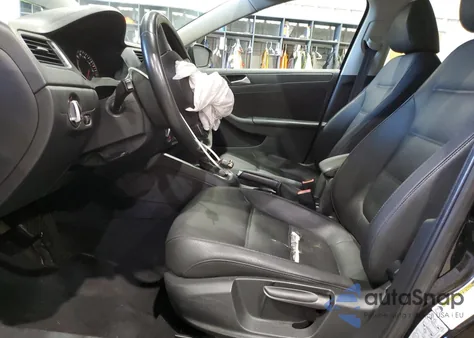 2012 Volkswagen Jetta Se z USA, uszkodzony, nr VIN 3VWDP7AJ7CM404134